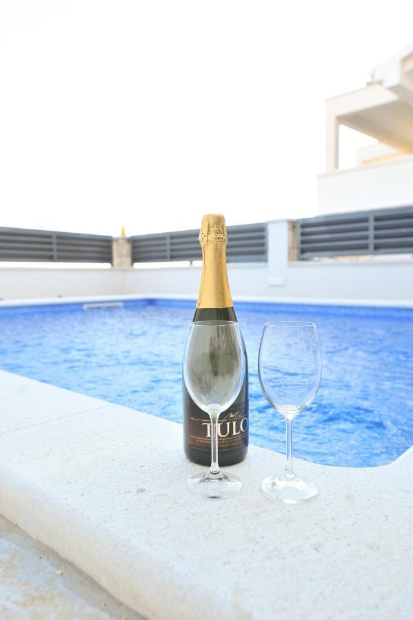 Apartmant Shine Luxury Maslenica Exterior photo