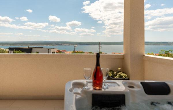 Apartmant Shine Luxury Maslenica Exterior photo